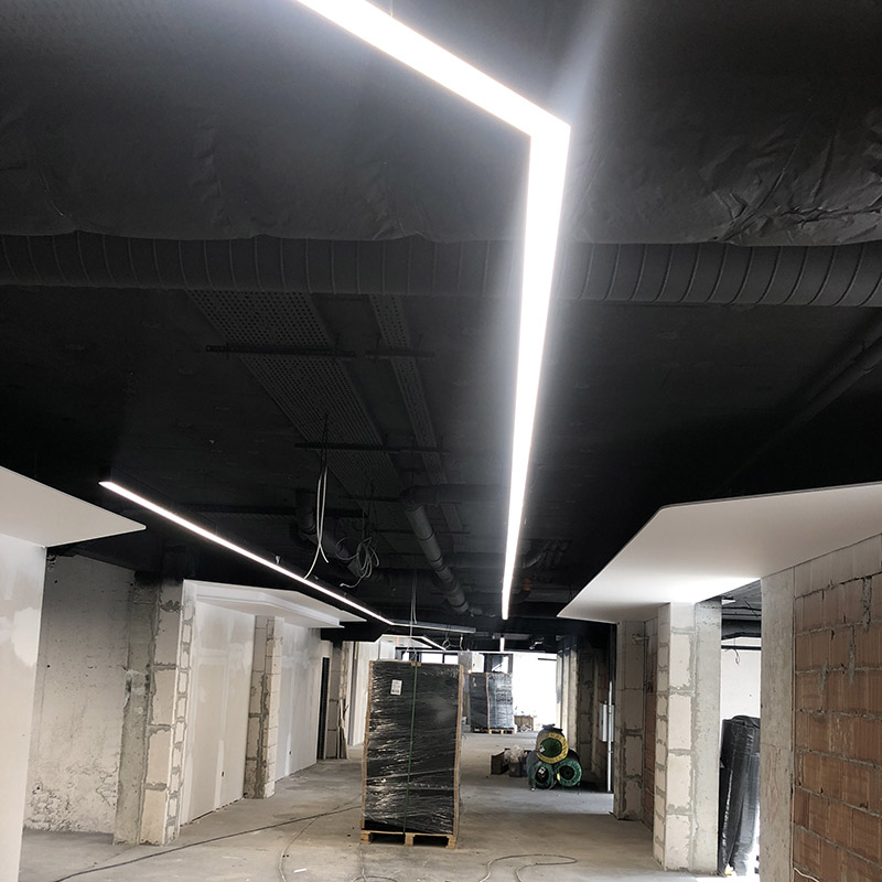 customized linear light for fitness room 03